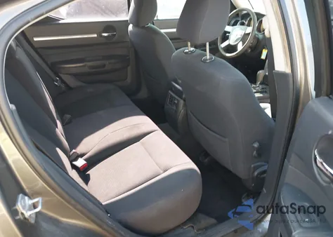 2010 Dodge Charger Sxt z USA, uszkodzony, nr VIN 2B3CA3CV3AH202140